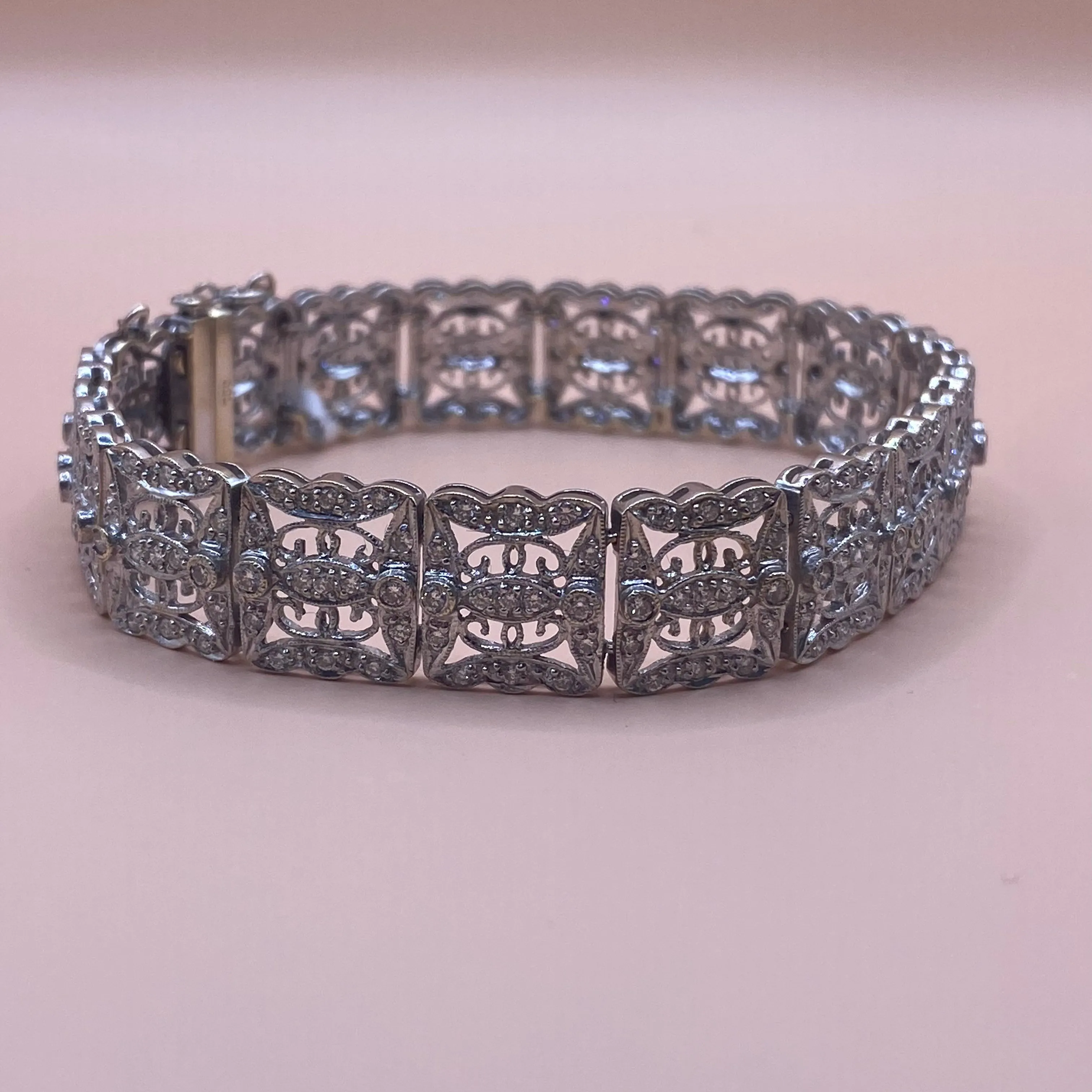 18K White Gold Luxury Bracelet 3Ct / 27.6gr / 12.5mm / 7in