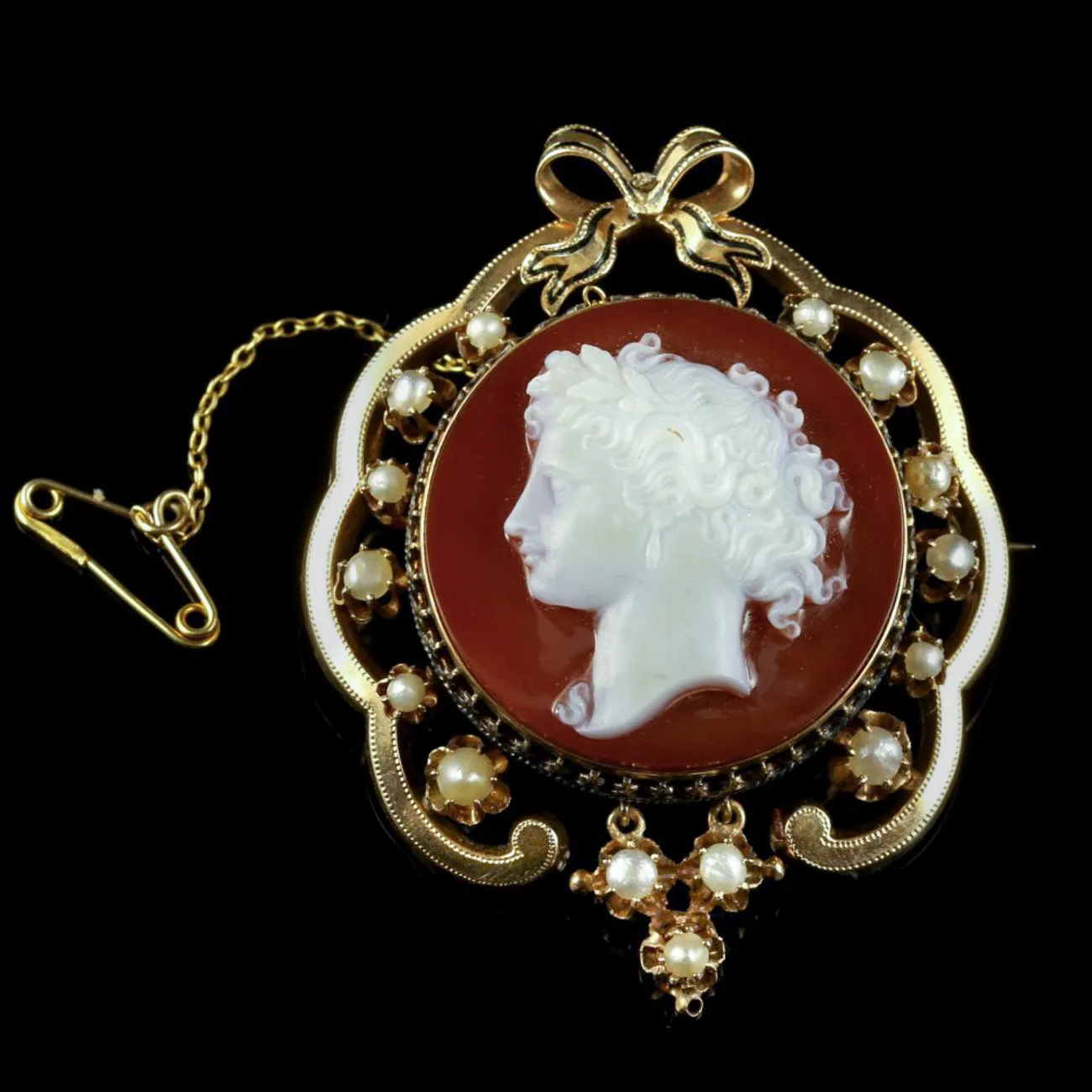 Antique Victorian Hardstone Cameo Brooch 15ct Gold Pearls