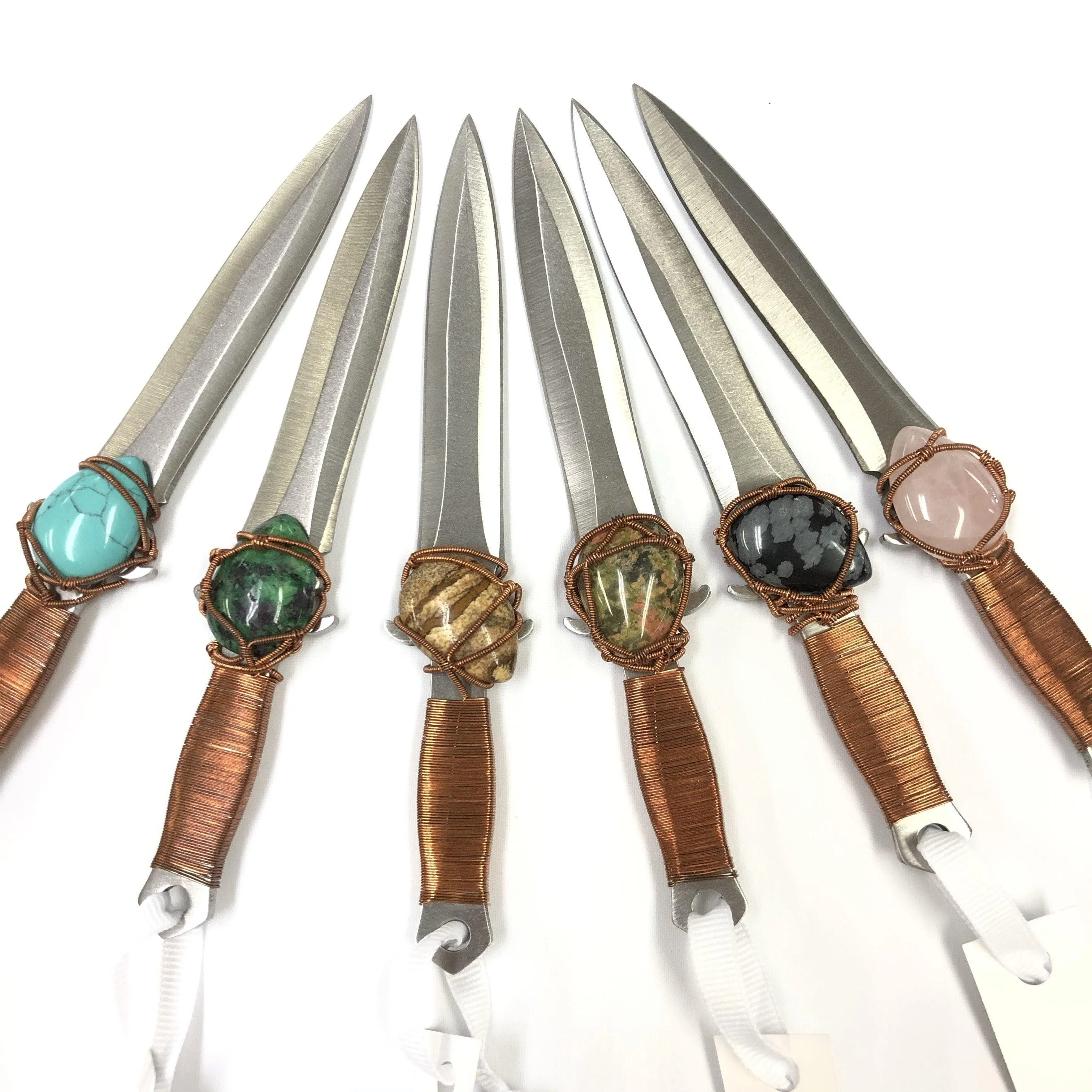 Dagger Dabber with Precious Stone