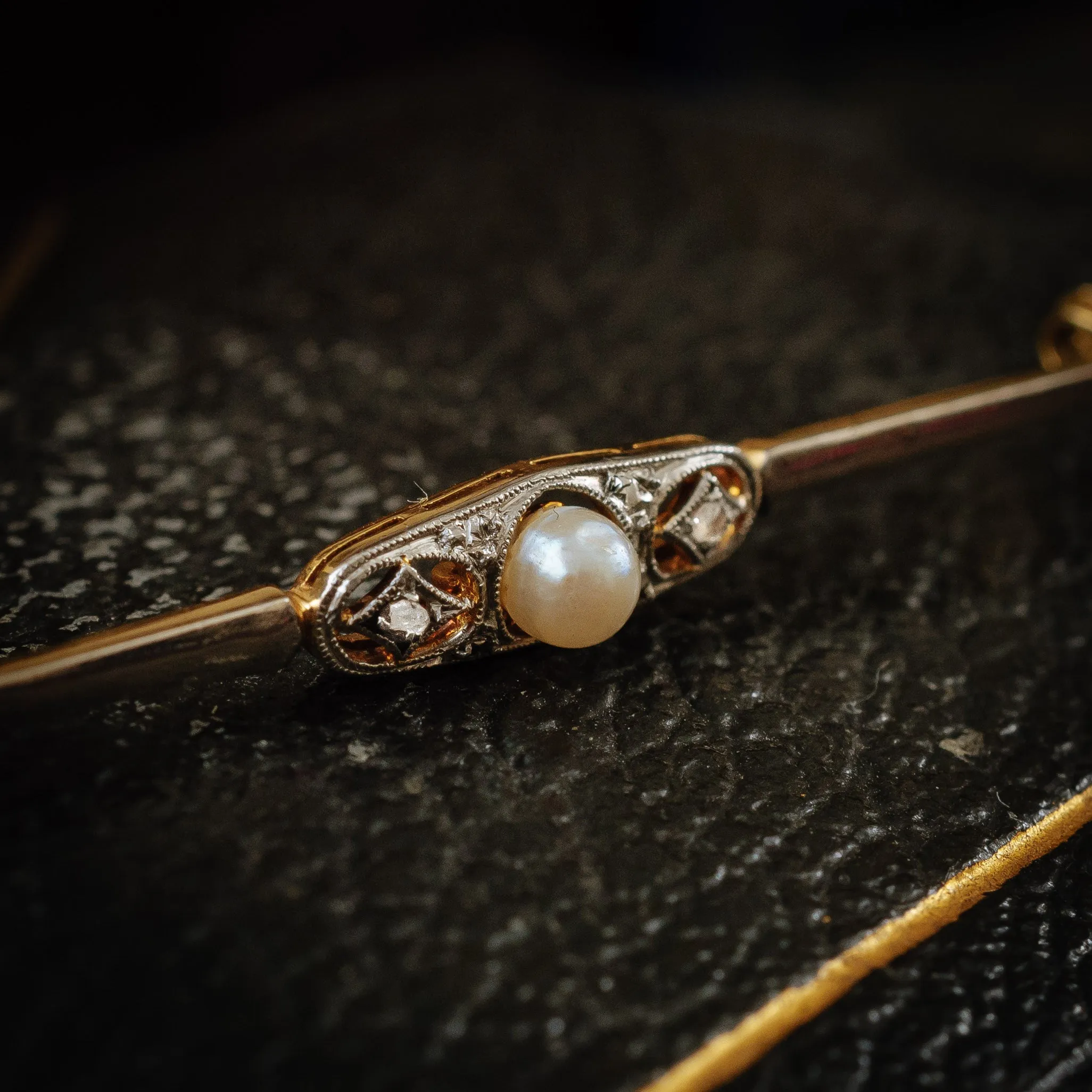 Fine Filigree Edwardian 18ct Gold Pearl and Diamond Brooch