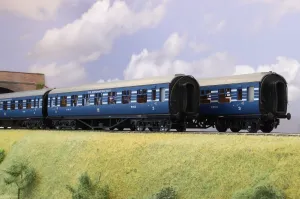 MTH Finescale O Gauge 4-Car LMS 'Coronation Scot' Coach Set Streamlined Blue