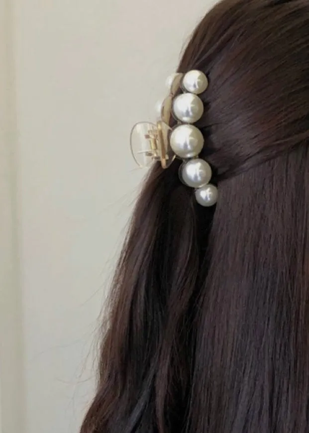 Pearly Hair Clips